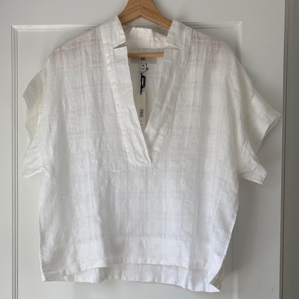 Lightweight White Linen V-Neck Women’s Top